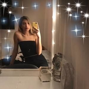 Meet your Posher, Danna